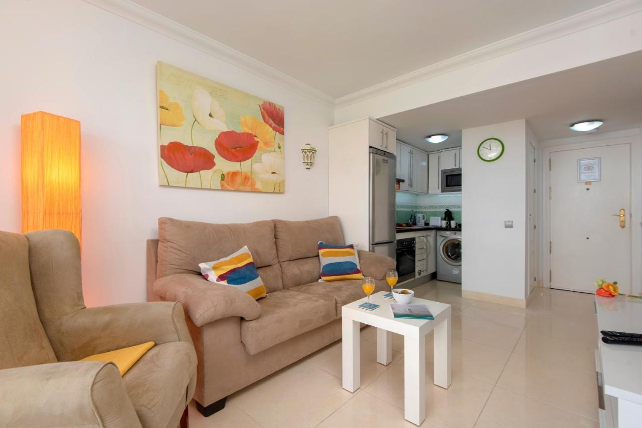 Apartment Fabulous Sunny Second Floor - Edificio Europark - Overlooking Gardens And Pools. *